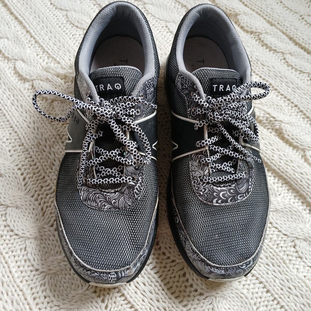 Women's Trac sneakers